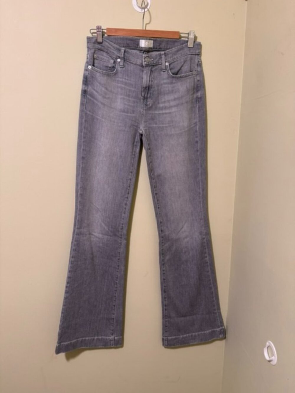 7 For All Mankind DOJO Flare Grey Size 30